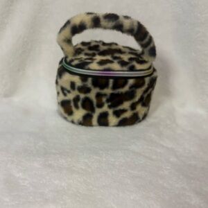 Chic Leopard Print Faux Fur Bag